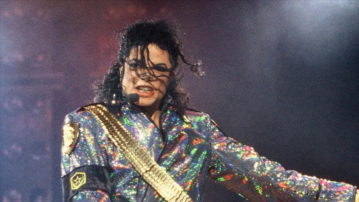 Michael Jackson'ın müzik kataloğunun yarısı 600 milyon dolara satıldı