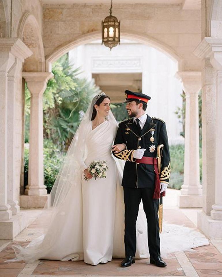 Brunei Kraliyet Düğünü: Prens Abdul Mateen ve Anisha Rosnah