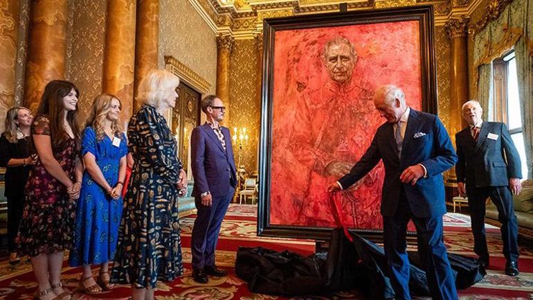 Kral Charles'ın Özel Portresi ve Töreni