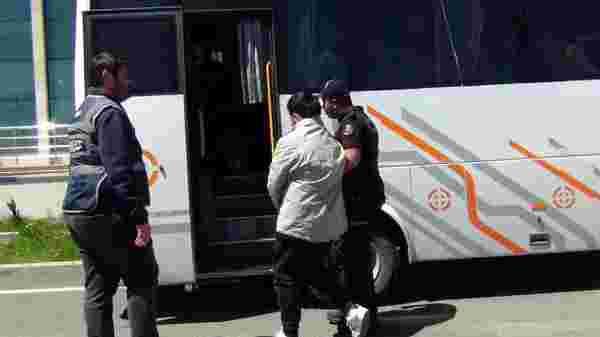 Kars'ta 'Kargo Çetesi' operasyonu! 53 milyon kişinin kimlik bilgilerini çalan 9 kişi tutuklandı