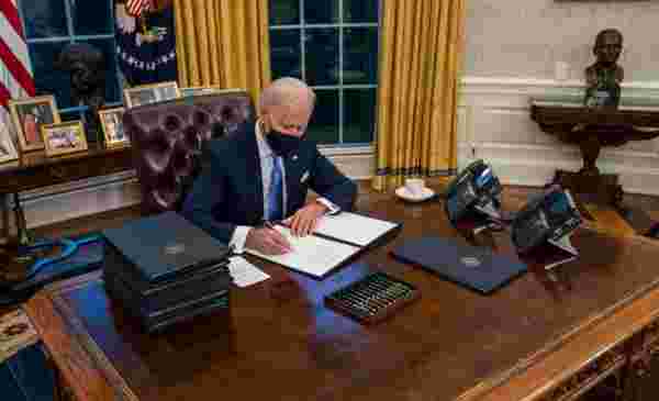 ABD Başkanı Joe Biden, Trump'ın Oval Ofis'teki 'diyet kola' butonunu da kaldırttı