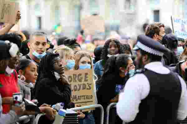 ABD'de ırkçılık karşıtı protestolara katılanlar koronavirüse yakalandı