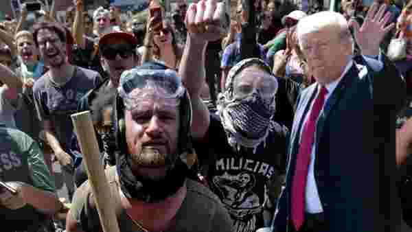 ABD'de protestolarda şiddete karışmakla suçlanan Antifa 'terör örgütü' kabul edilecek