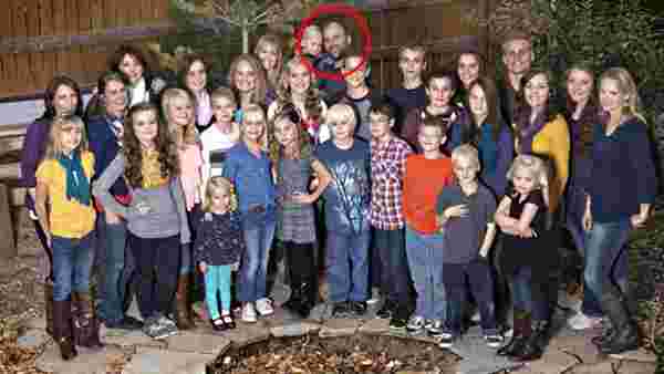 ABD'de yaşayan 5 eşli ve 24 çocuklu TV yıldızı Brady William'ın hayatı izlenme rekoru kırıyor