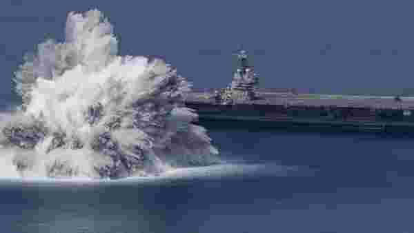 ABD Donanması, savaş gemisi patlayıcı testinde 3.9 büyüklüğünde deprem yarattı