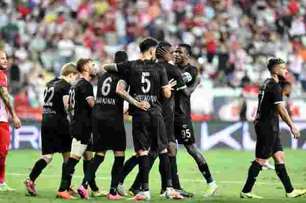Adana Demirspor'un Super Mario'su Balotelli gollerine devam ediyor