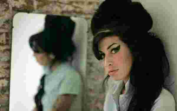 Amy Winehouse un eşyaları açık artırmaya çıkarılıyor #2