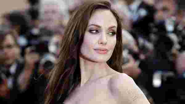 Angelina Jolie den Afganistan yorumu #1