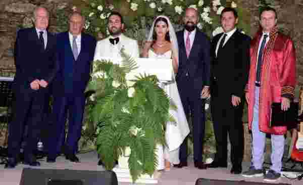 Arda Turan ın kardeşi Okan Turan evlendi: Ünlüler düğüne akın etti #2