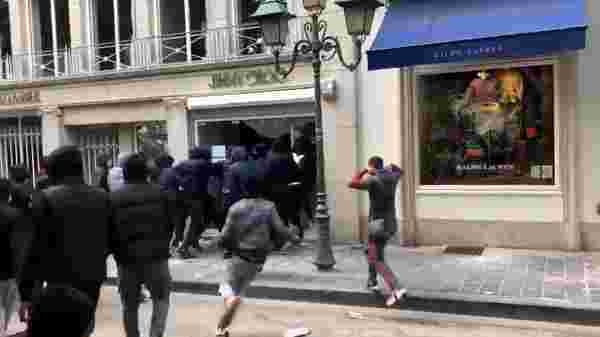 Avrupa Birliği'nin merkezi olan kentteki lüks mağazalar yağmalandı