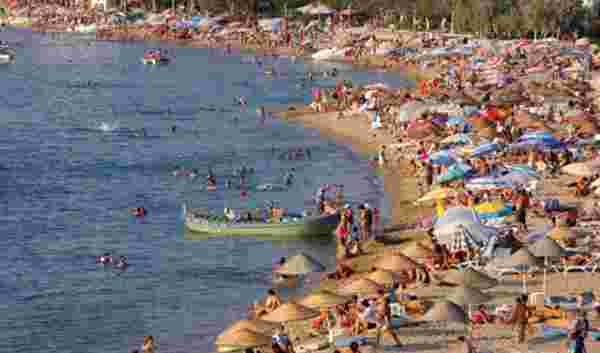 Avşa'da nüfusun 60 katı ziyaretçi içme suyu denizden geliyor