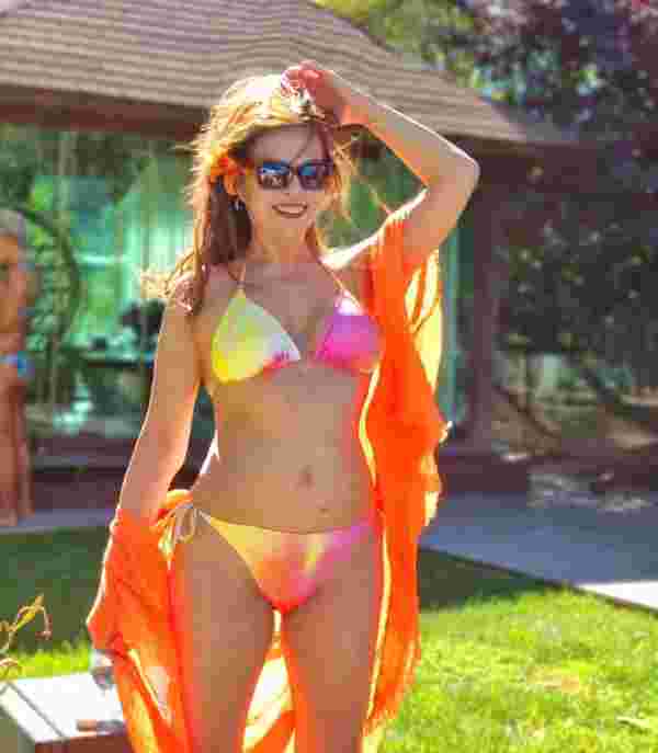 Aydan Şener: Eskiden bikinili poz vermezdim #1