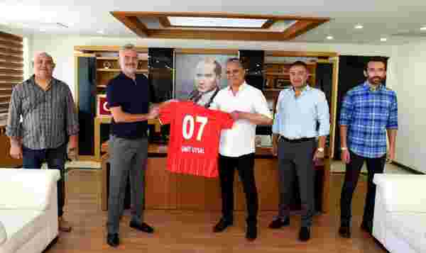 Başkan Uysal: 'Sporu kent kültürü haline getirmek istiyoruz'