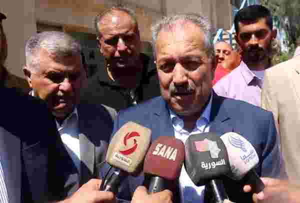 Beşşar Esed, Başbakan İmad Hamis'i görevden aldı