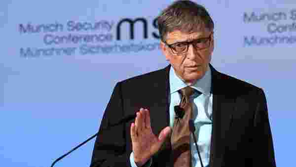 Bill Gates'ten dikkat çeken koronavirüs kehaneti: İş seyahatlerini, eski ofis yaşamınızı unutun