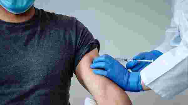 Pfizer-BioNTech iddiası: Anlaşma imzalandı! 100 ülkeye 500 milyon doz aşı...