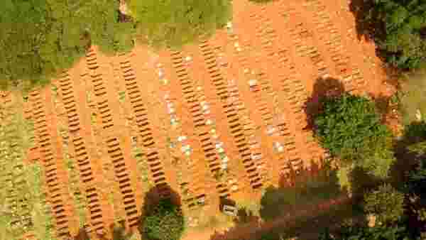 Brezilya'da koronavirüsten ölenleri defin için eski mezarlar boşaltılıyor