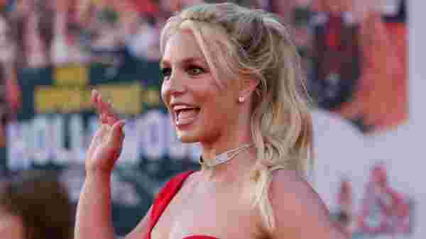 Britney Spears: Belgesel doğru değil #2