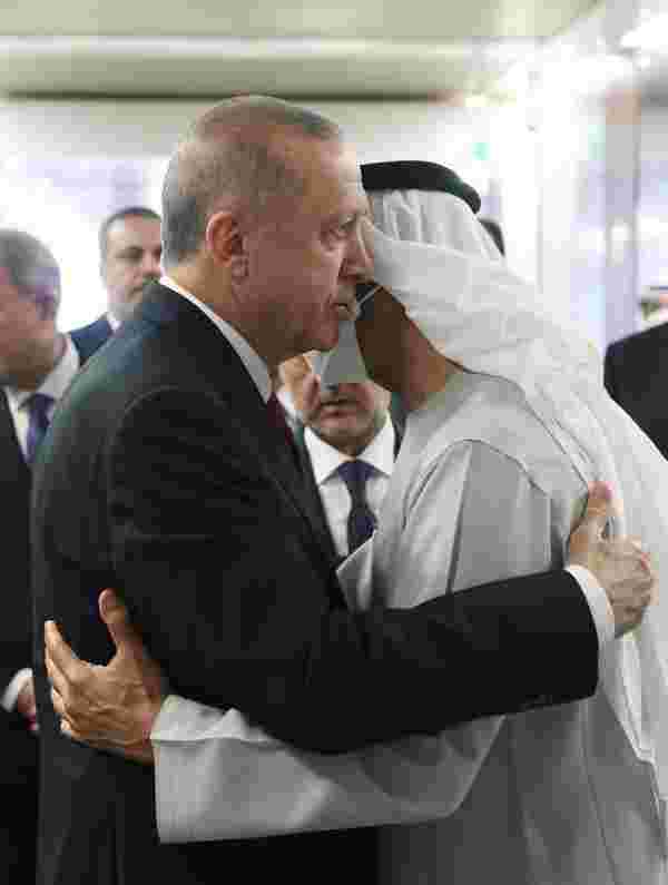 Cumhurbaşkanı Erdoğan'dan Abu Dabi'ye taziye ziyareti