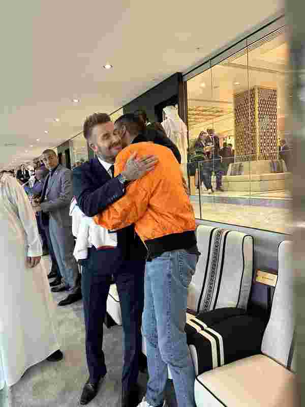 CZN Burak, Katar da David Beckham ile görüştü #2