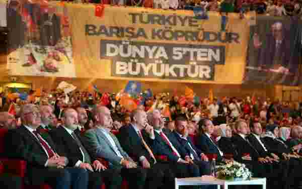 Son Dakika: Cumhurbaşkanı Erdoğan'dan partililere İstanbul talimatı: Sandıkları öyle bir patlatalım ki, 98 vekilliğin yarısından fazlasını biz alalım