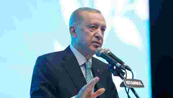 Erdoğan: Pazar günü belki de hayatımızın en önemli tercihini yapacağız