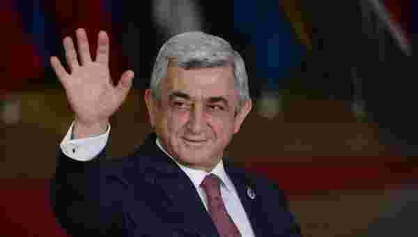 Paşinyan darbe girişiminin asıl sorumlusunu açıkladı: Eski Devlet Başkanı Sarkisyan, orduyu bana karşı harekete geçirdi