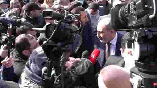 Ermenistan ordusu Başbakan Paşinyan'ı neden istifaya davet etti? İşte ülkeyi karıştıran darbe girişiminin perde arkası