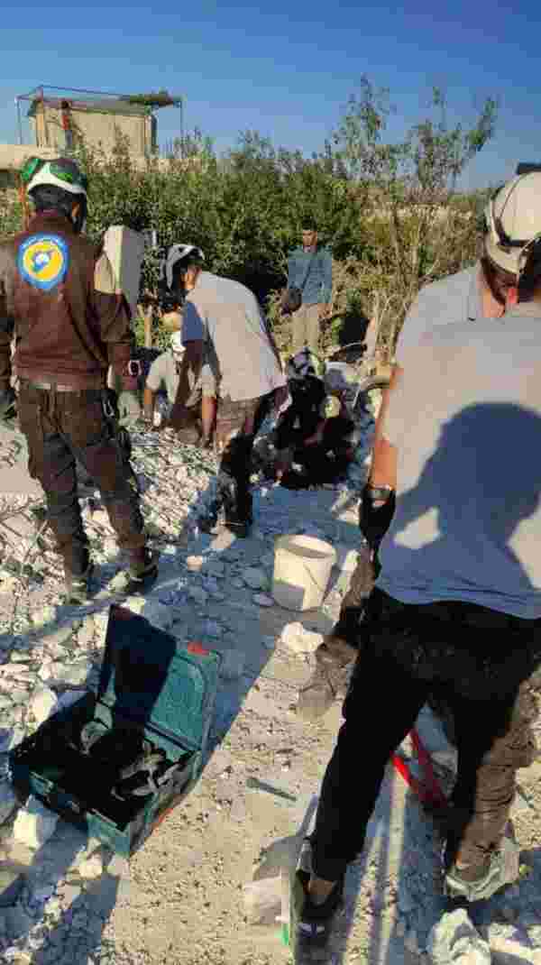 Esed rejimi İdlib'i hedef aldı: 4 ölü, 3 yaralı