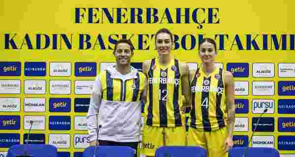 Fenerbahçe Kadın Basketbol Takımı'nın medya günü düzenlendi
