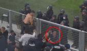 Marsilya-Galatasaray maçında ortalık karıştı! Fatih Terim soluğu Türk taraftarların yanında aldı