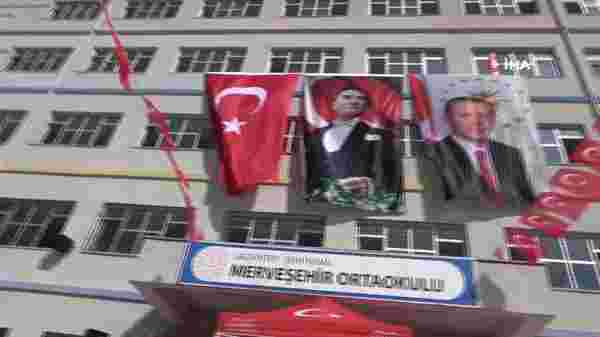 Gaziantep'te okul açılışları sürüyor