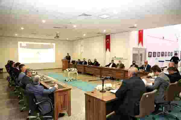 Giresun Üniversitesi Rektörlük Toplantı Salonunda Sanayi ve Teknoloji İşbirliği Kurulu SANTEK toplantısı gerçekleştirildi