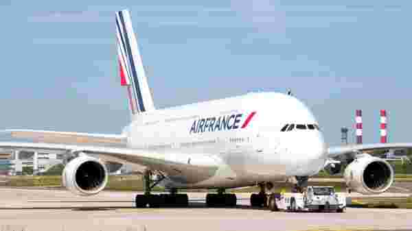 Havacılık devi Air France 7.580 kişiyi işten çıkaracak