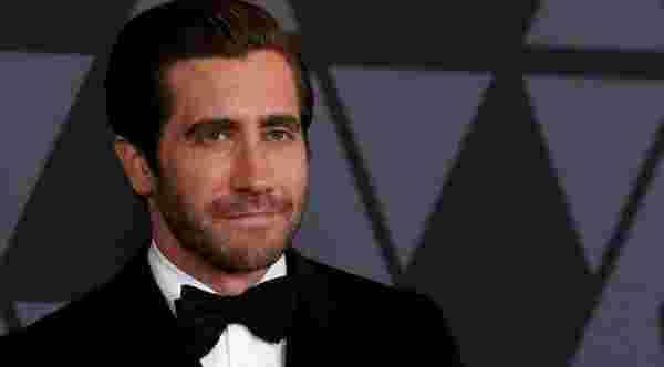Hollywood'daki banyo yapmama tartışmalarına Jake Gyllenhaal da katıldı