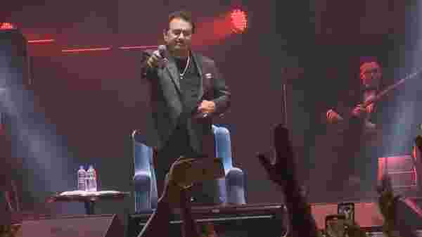 İbrahim Tatlıses ten konser rekoru: Ara vermeden 37 şarkı seslendirdi #3