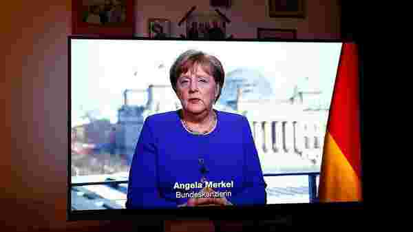 Angela Merkel'in corona virüsü testi sonucu belli oldu