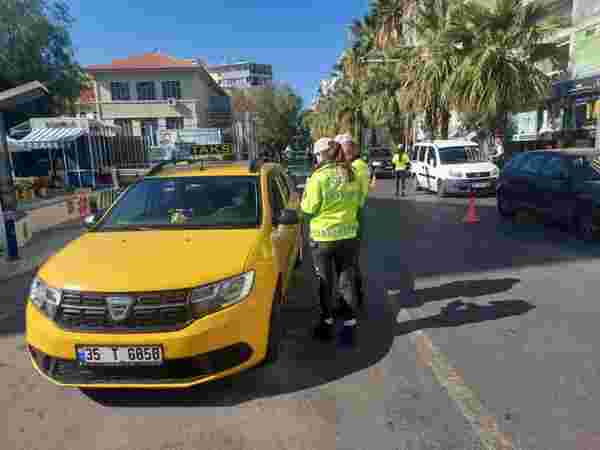 İzmir'de ticari taksilere denetim yapıldı