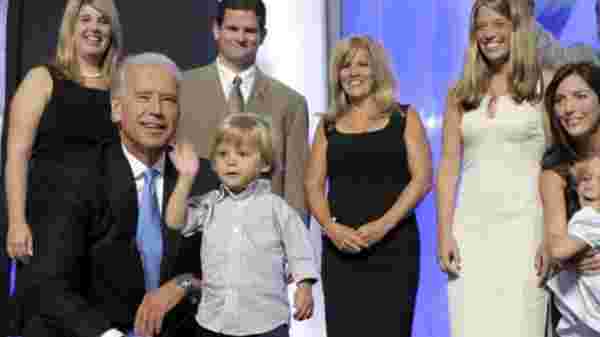 Joe Biden'ın oğlu Hunter Biden'ın striptizciden evlilik dışı çocuğu olduğu ortaya çıktı