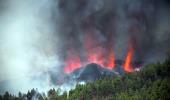 130 depremin ardından Kanarya Adaları'nda yanardağ patladı