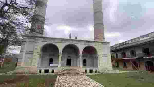 Karabağ'ın sembol şehri Şuşa'da kutlu gün: 28 yıl sonra cuma namazı kılındı