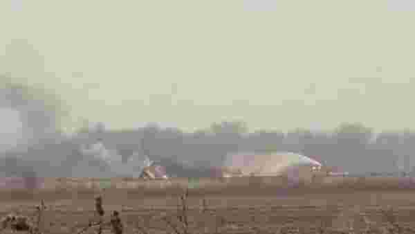 Kazakistan'da askeri uçak düştü: 4 ölü, 2 yaralı