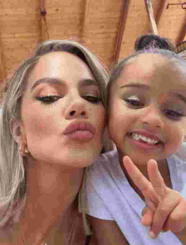 Khloe Kardashian, taşıyıcı anneden ikinci kez anne oldu #2