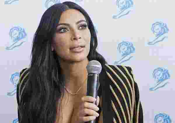 Kim Kardashian'ın Harvard'da konuşması olay oldu - Resim : 2