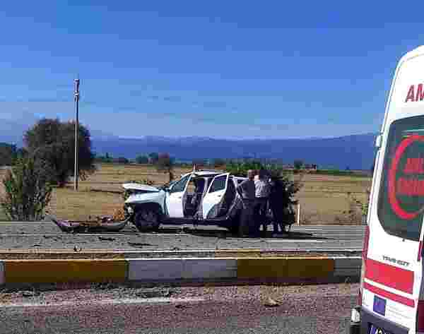 Konya'da cip ile otomobil çarpıştı: 8 yaralı