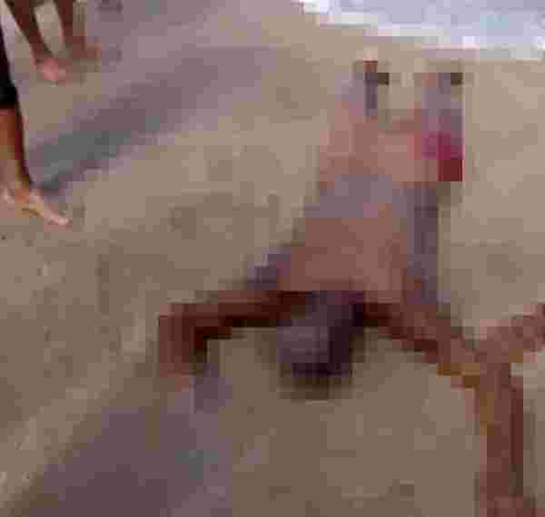 Köpek balığı dehşeti! Tuvaletini yapmak isteyen adamın kolunu ve cinsel organını kopardı