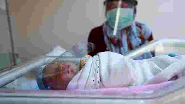 Koronavirüs bitmeden dünyanın yeni bir derdi daha oldu: Ölü doğumlar