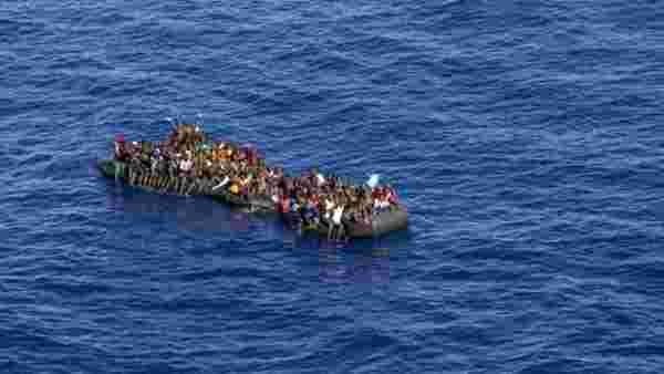 Kuzey Afrika'dan İspanya'ya gitmeye çalışan düzensiz göçmenleri taşıyan bot battı: 39 ölü