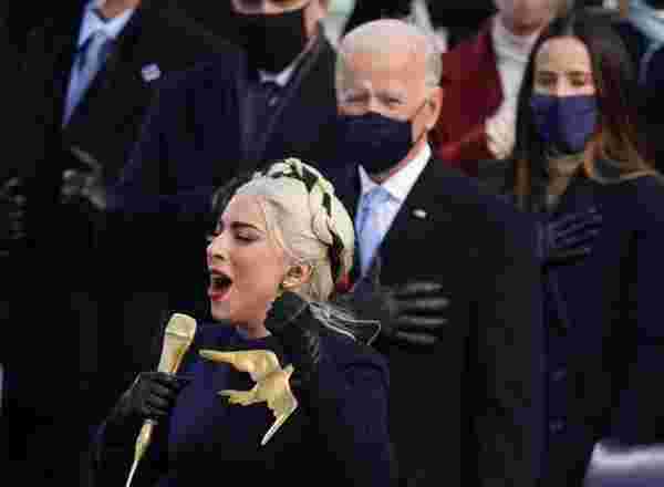Lady Gaga: Joe Biden ın yemin töreninde kurşun geçirmez kıyafet giydim #1