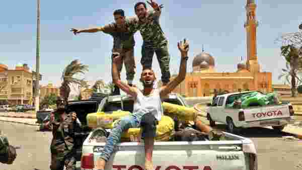 Libya'da Sirte kenti Hafter'in elinden alındı